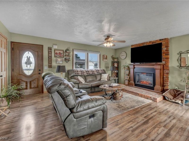 1540 Cinnamon Drive S, West Salem, OH 44287 Photo 4