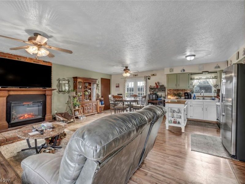 1540 Cinnamon Drive S, West Salem, OH 44287 Photo 5