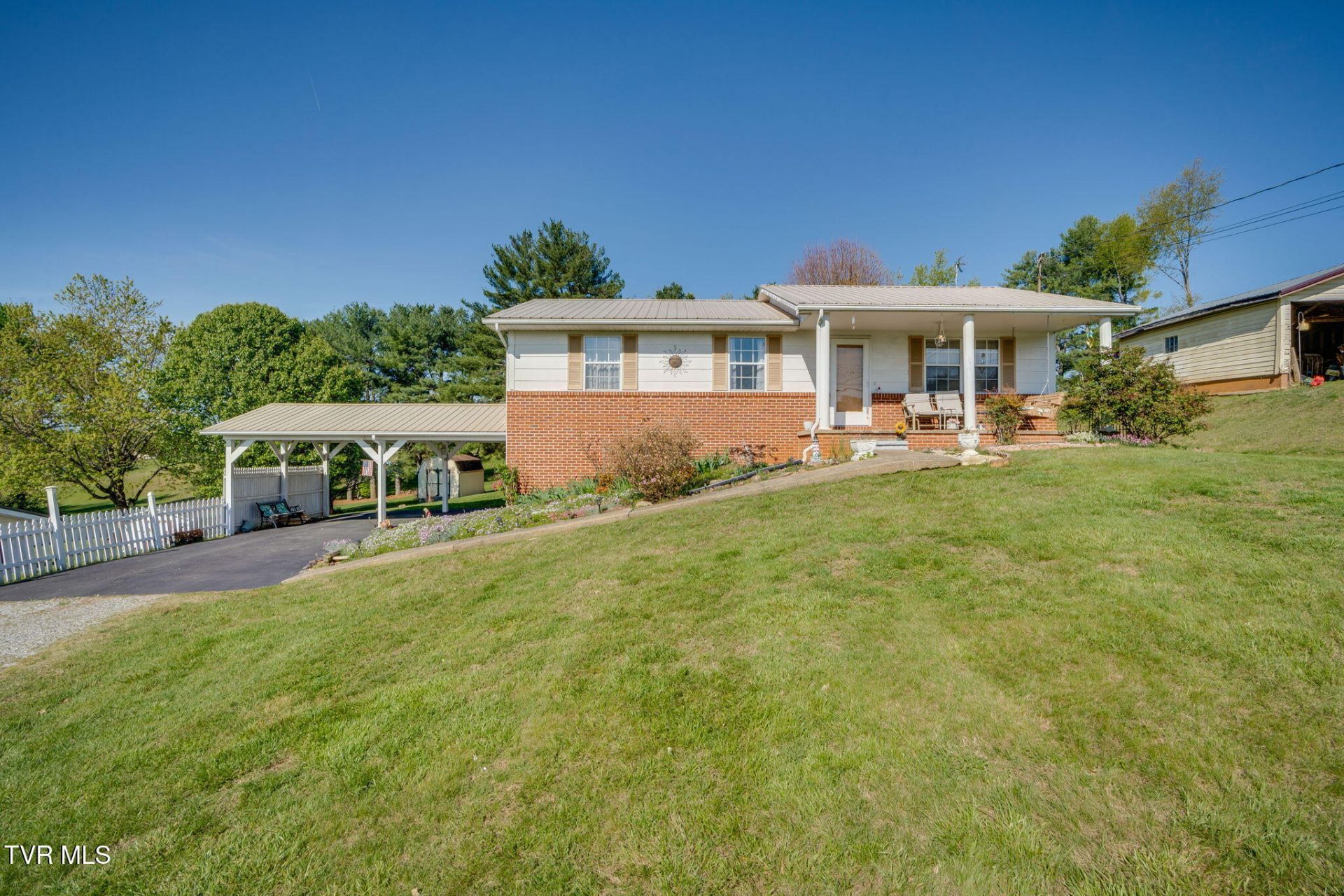 4410 Asheville Highway, Greeneville, TN 37743 Main Photo