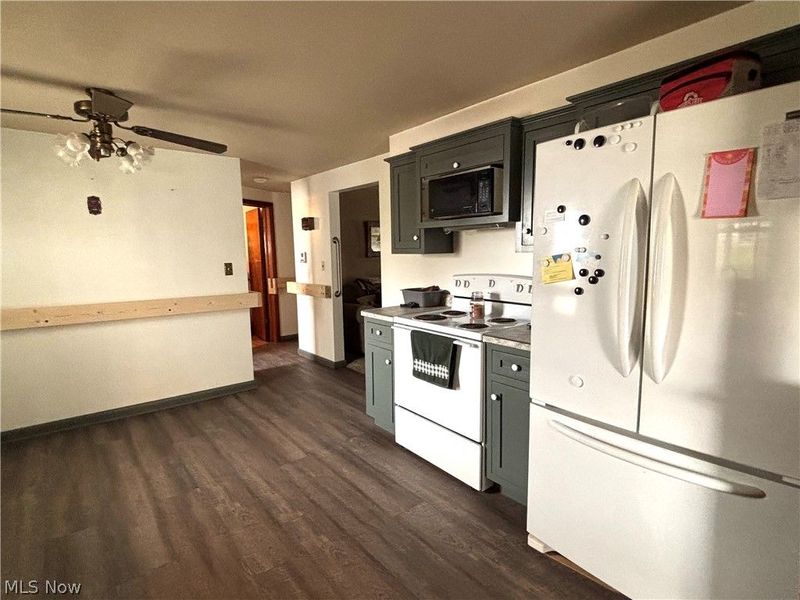 486 E Clark Street, East Palestine, OH 44413 Photo 15