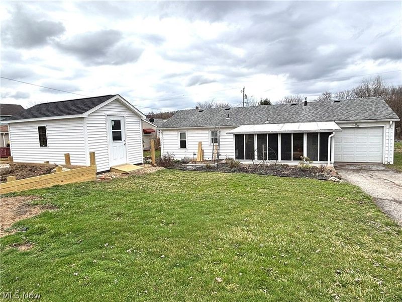 486 E Clark Street, East Palestine, OH 44413 Photo 6