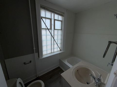 Main Photo