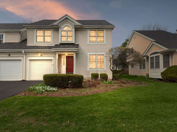 2104 Foxfield Road , St. Charles, IL 60174