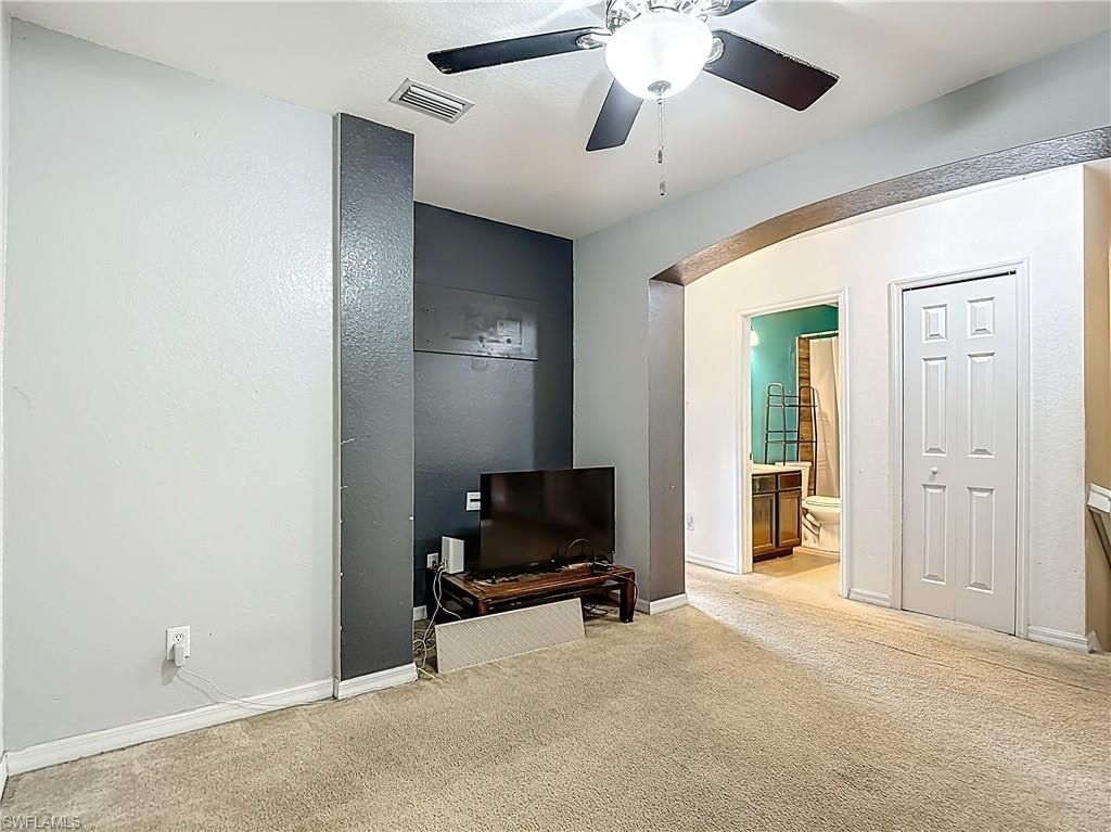 10043 Salina St, Fort Myers, FL 33905 Photo