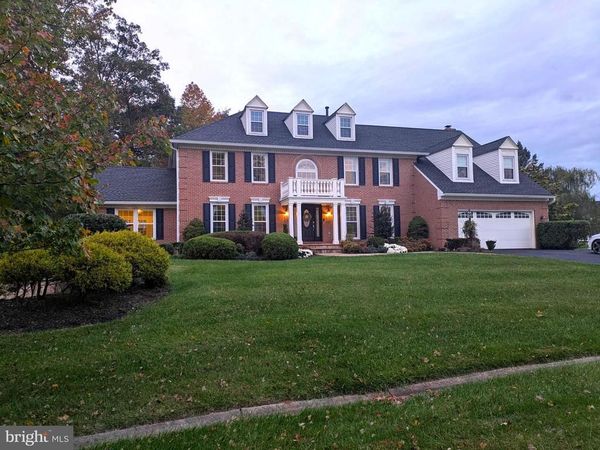 7514 LAKE GLEN DRIVE , GLENN DALE, MD 20769