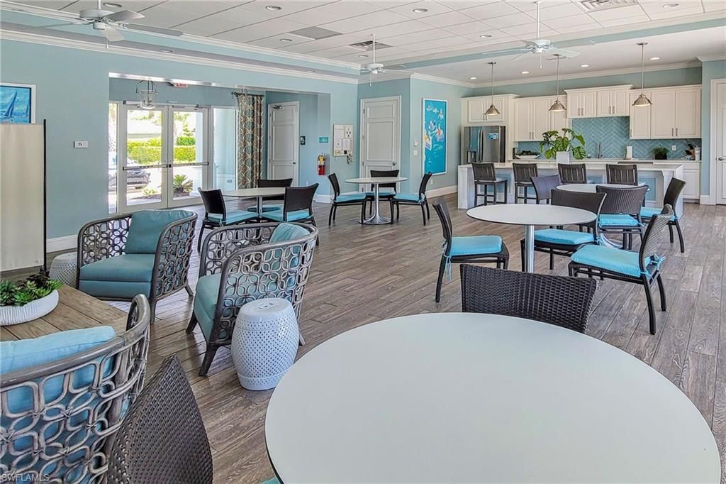 6977 Avalon Cir , Unit 1302, Naples, FL 34112 Photo