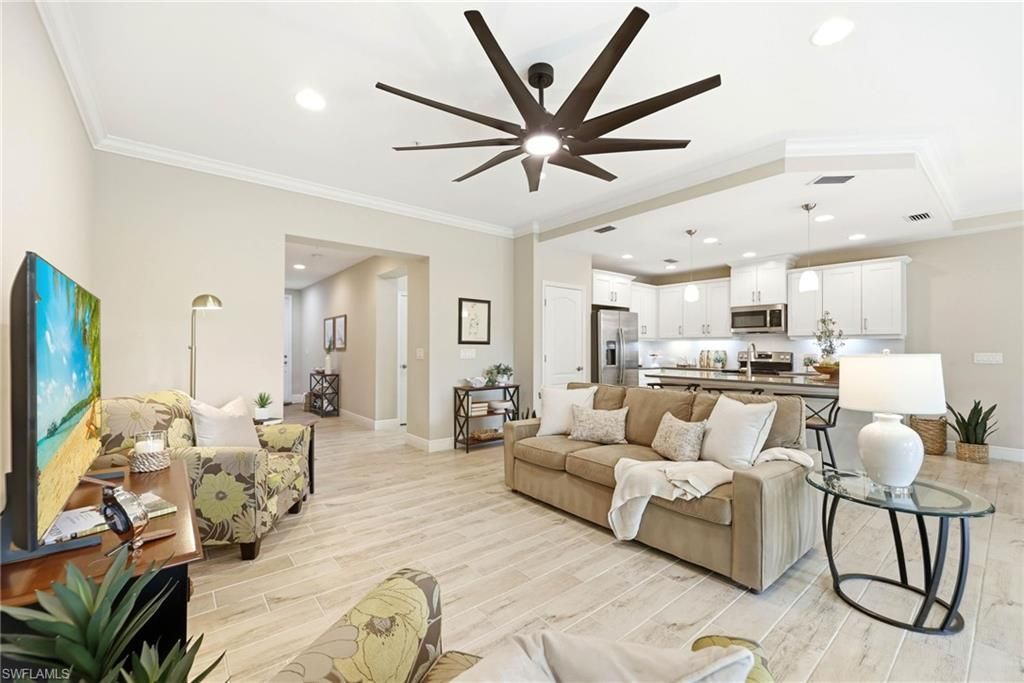 6977 Avalon Cir , Unit 1302, Naples, FL 34112 Photo