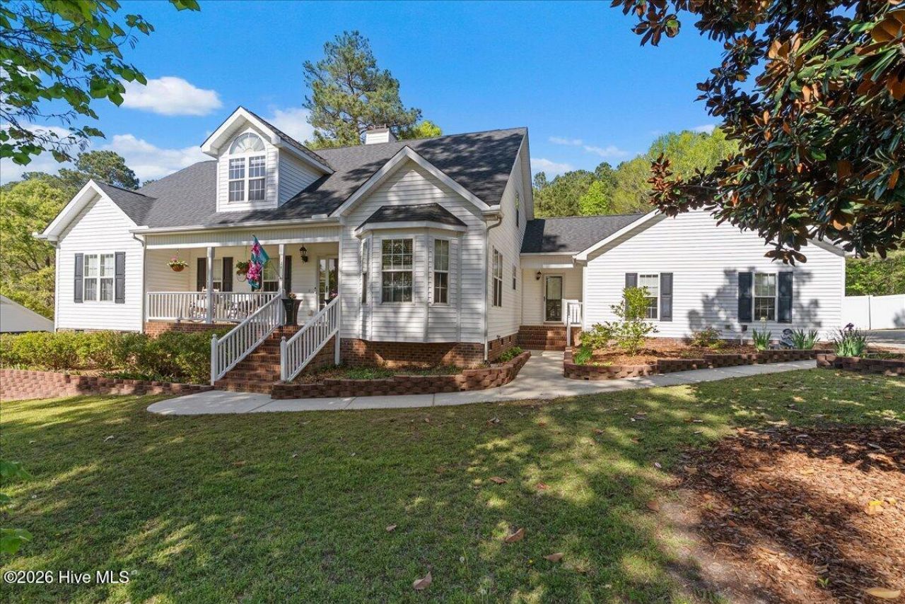 121 Plantation Court, Clayton, NC 27527 Main Photo