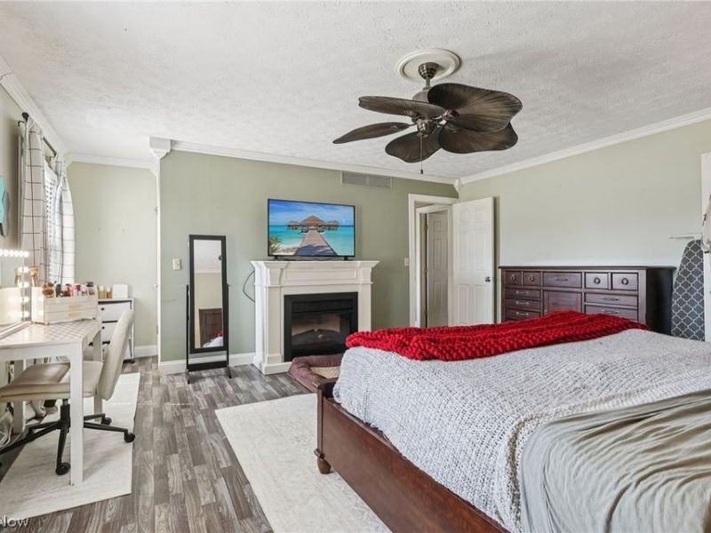 1957 Henn Hyde Road NE, Howland, OH 44484 Photo 16