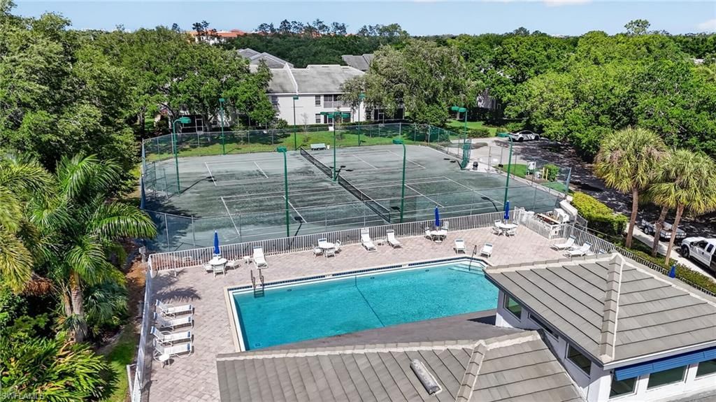 6285 Wilshire Pines Cir , Unit 701, Naples, FL 34109 Photo