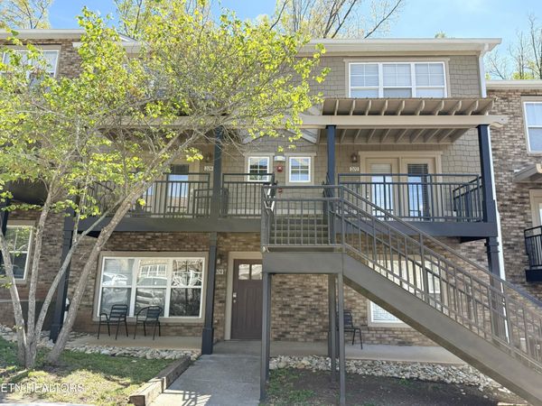 3914 Cherokee Woods Way, Knoxville, TN 37920