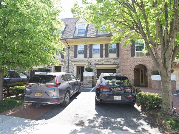 207-22 Jordan Drive, Unit 93 U, Bayside, NY 11360