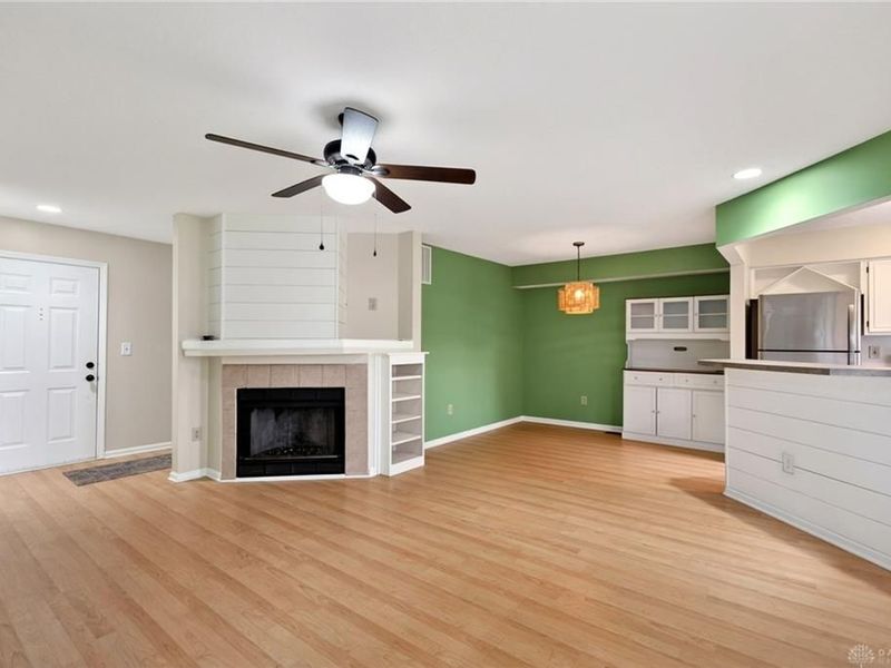 404 Waterfront Place, Centerville, OH 45458 Photo 6