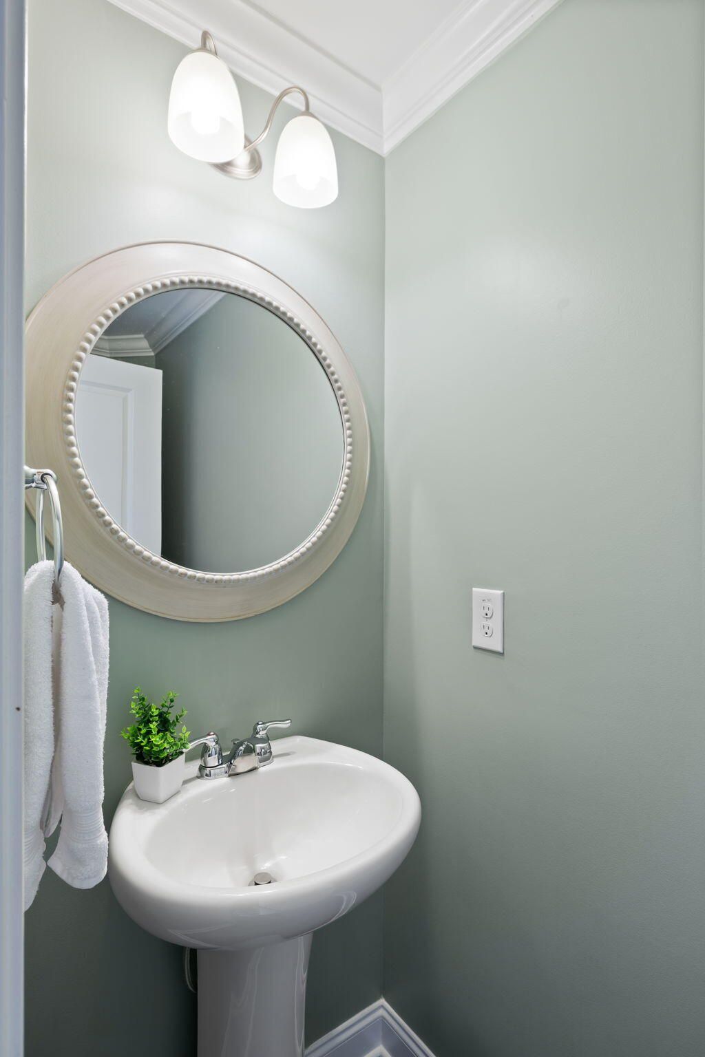 2110 Oyster Reef Lane Photo 12