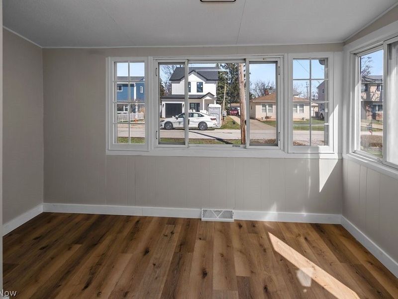 260 Courtland Boulevard, Eastlake, OH 44095 Photo 12