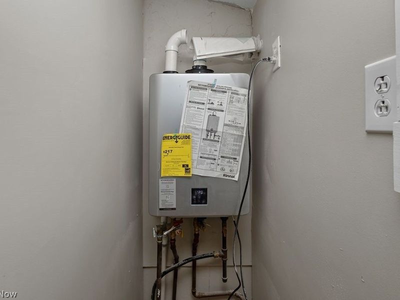 260 Courtland Boulevard, Eastlake, OH 44095 Photo 20