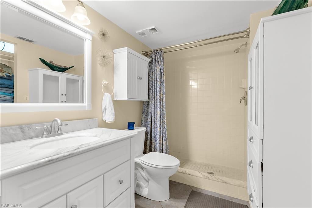 1190 Yesica Ann Cir, Unit B101, Naples, FL 34110 Photo
