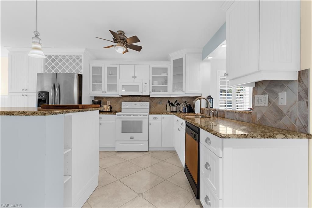 1190 Yesica Ann Cir, Unit B101, Naples, FL 34110 Photo