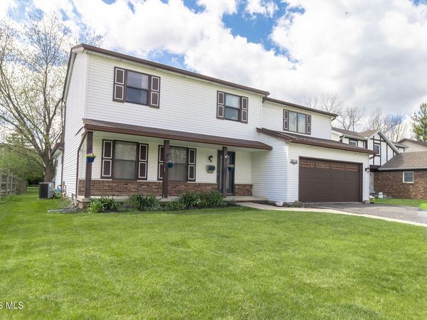 2634 Green Valley Drive, Toledo, OH 43614