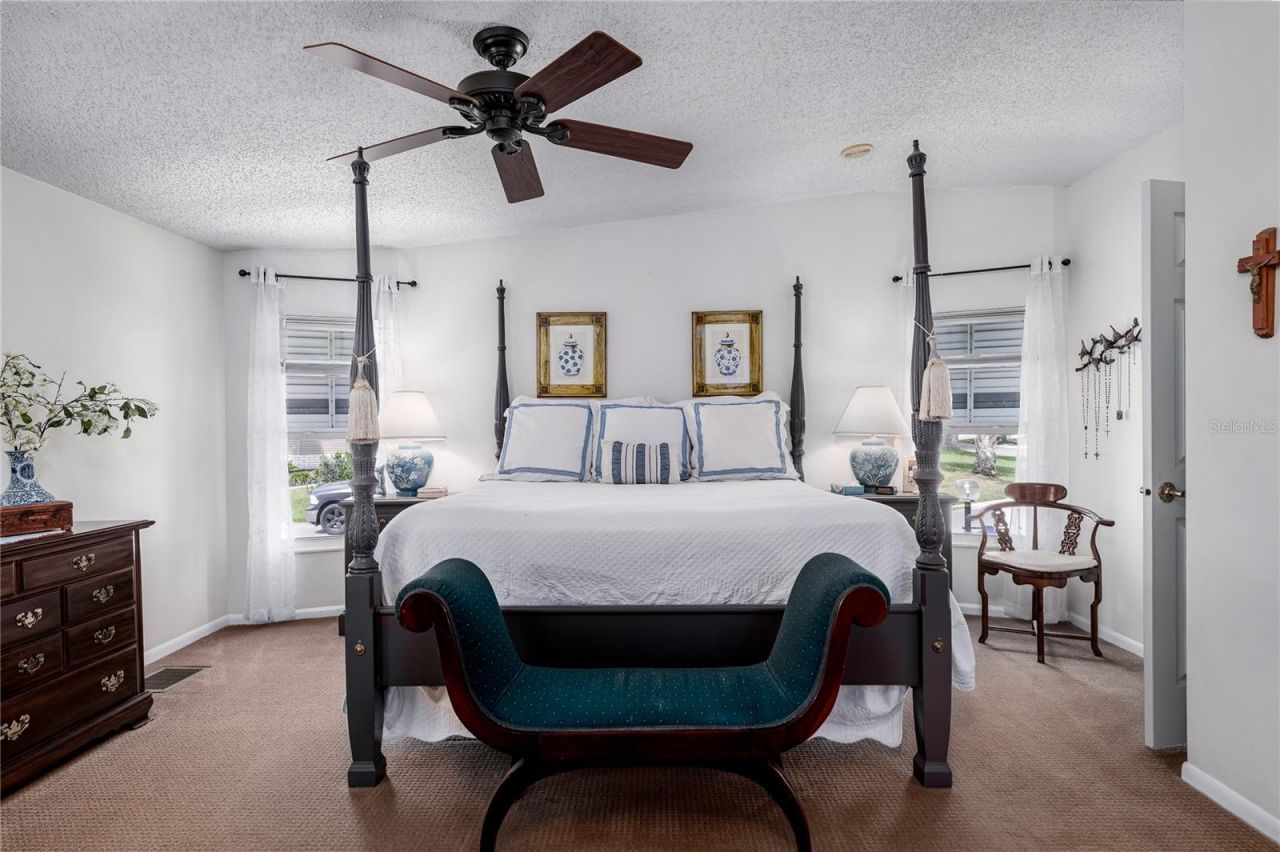 8520 Countess Avenue Circle, Palmetto, FL 34221 Photo