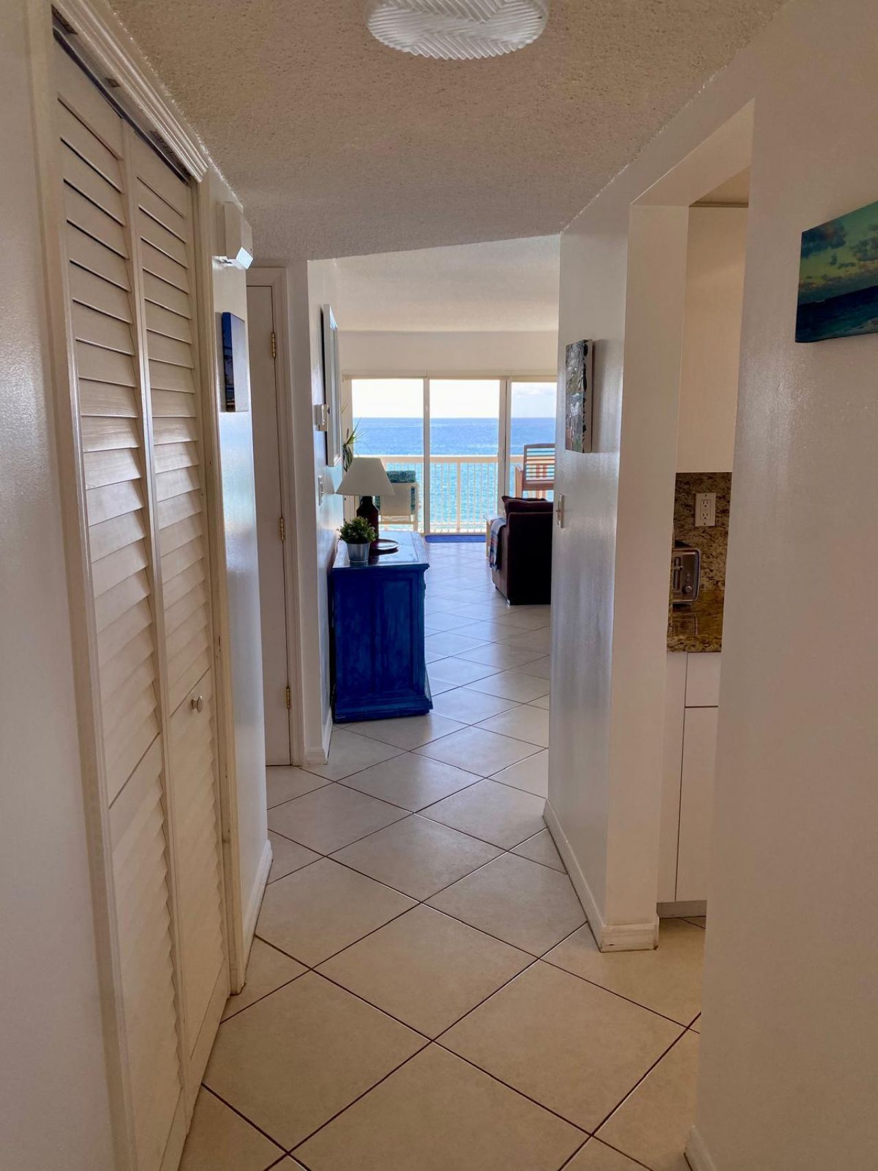 1069 Hillsboro Mile, Unit 401, Hillsboro Beach, FL 33062 Photo