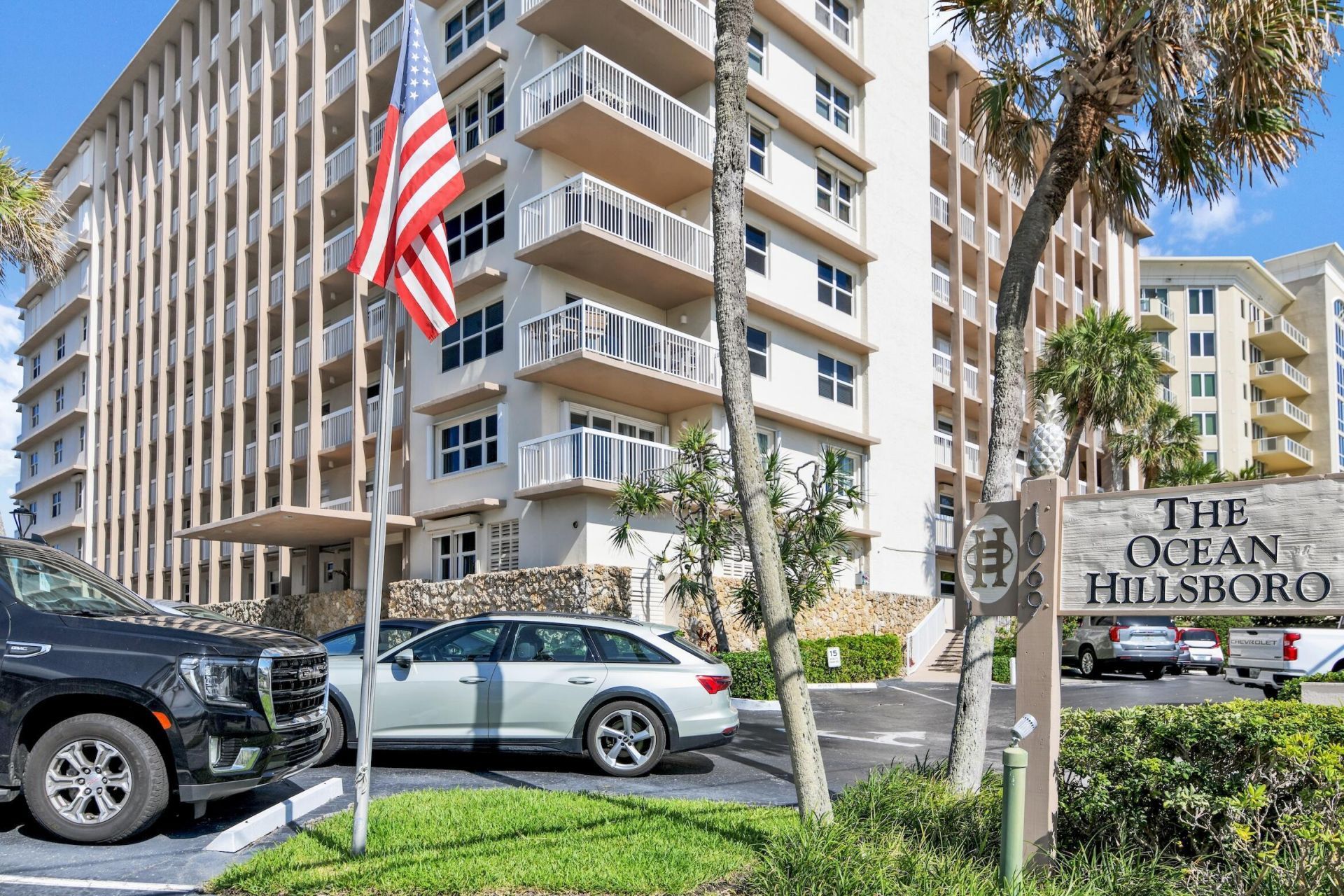1069 Hillsboro Mile, Unit 401, Hillsboro Beach, FL 33062 Photo