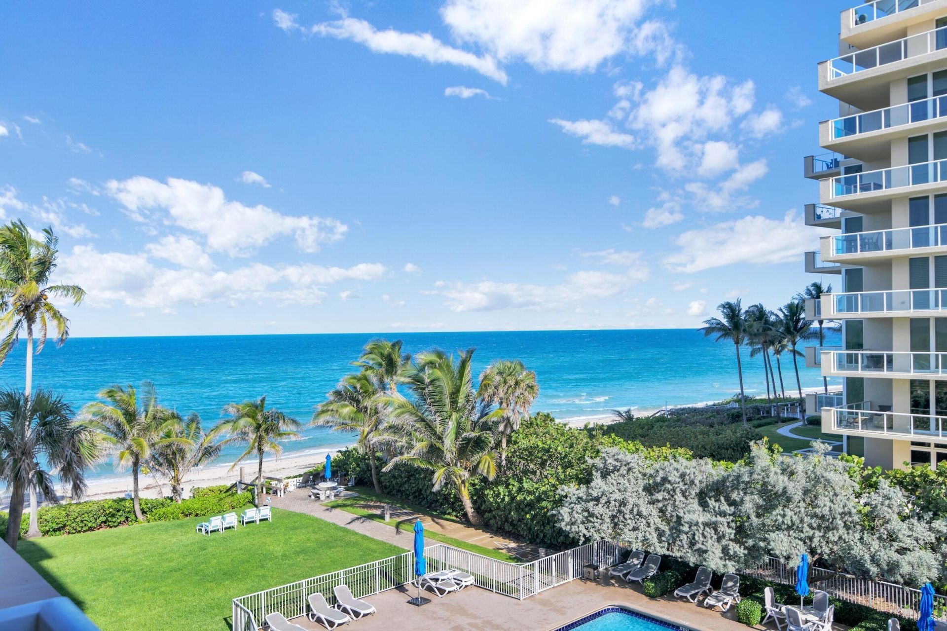 1069 Hillsboro Mile, Unit 401, Hillsboro Beach, FL 33062 Photo