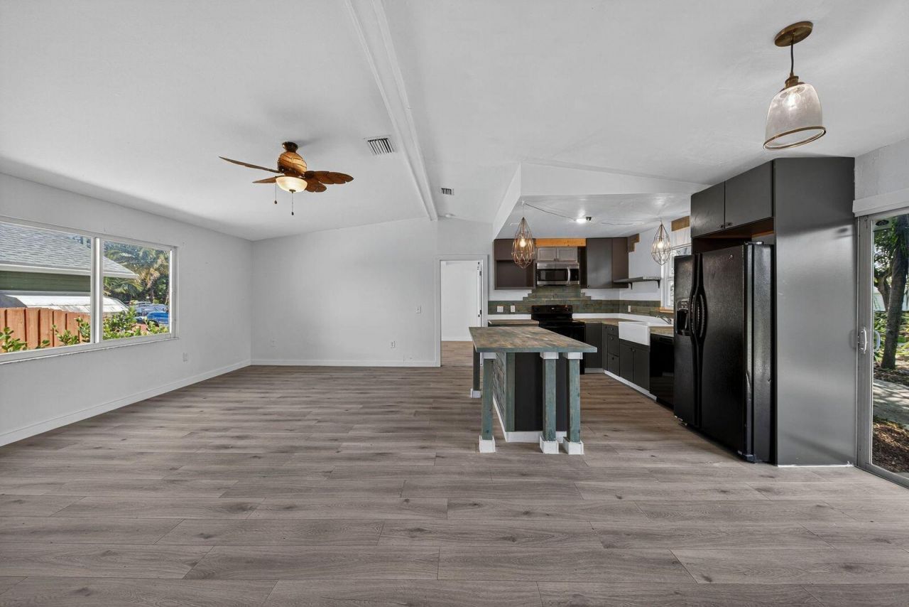 117 NE 8th Street, Pompano Beach, FL 33060 Photo