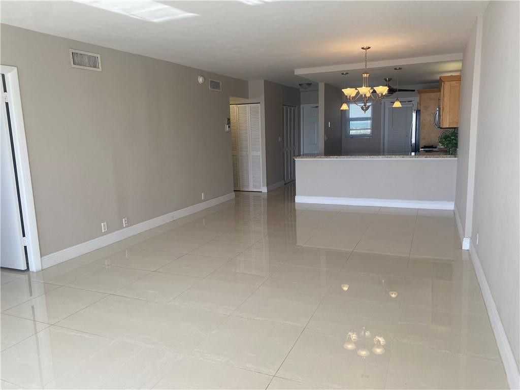 750 N Ocean Boulevard, Unit 1009, Pompano Beach, FL 33062 Photo