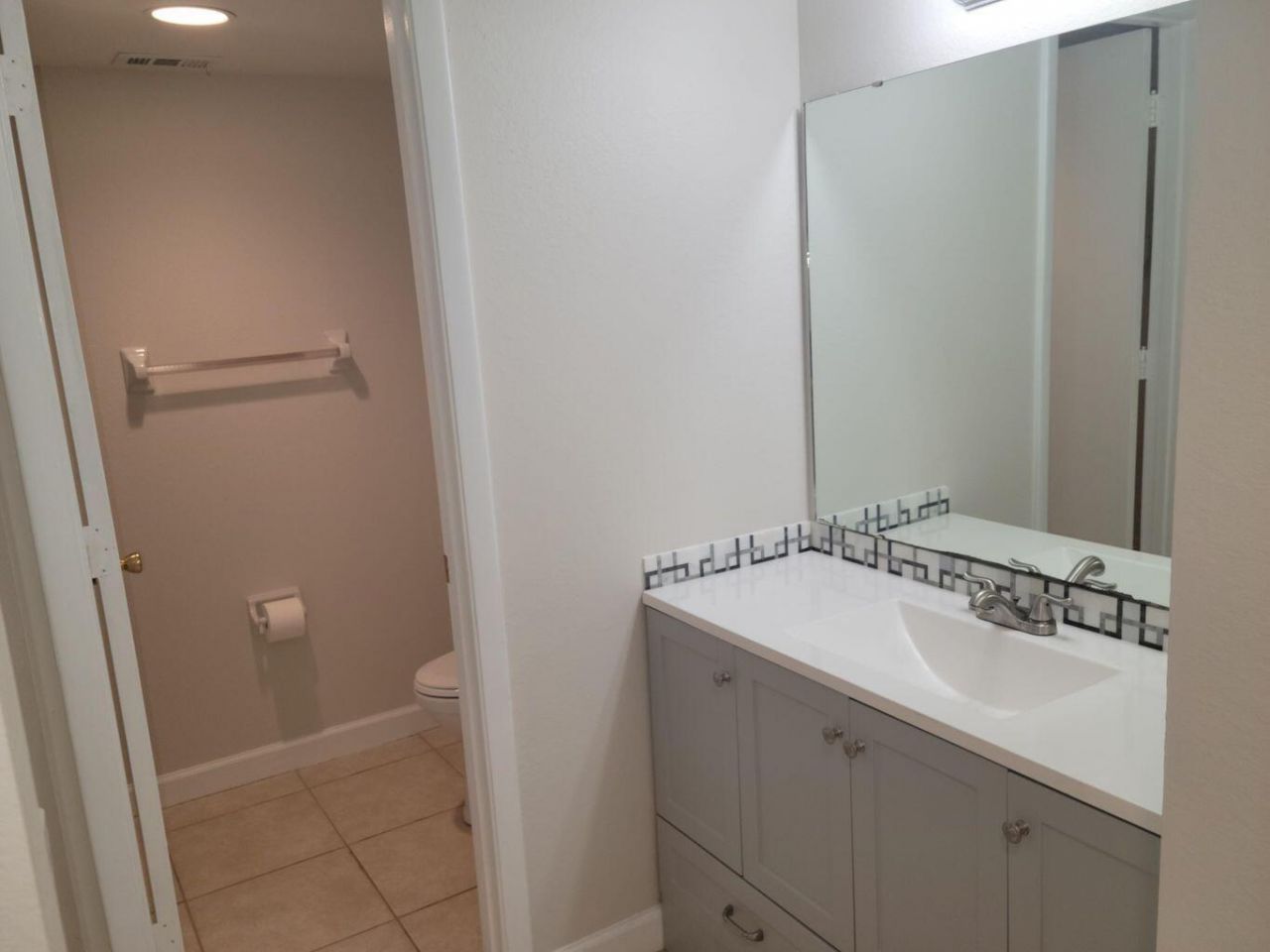 1536 SE Royal Green Circle, Unit 101, Port Saint Lucie, FL 34952 Photo