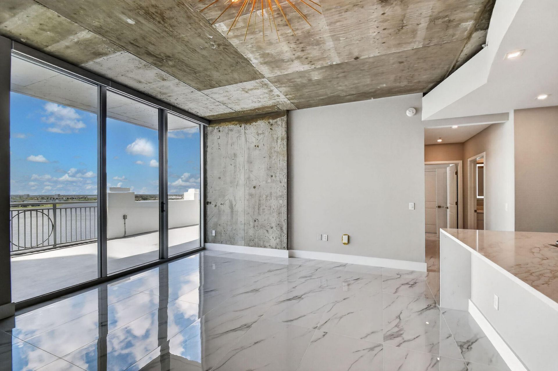 300 S Australian Avenue, Unit 1112, West Palm Beach, FL 33401 Photo