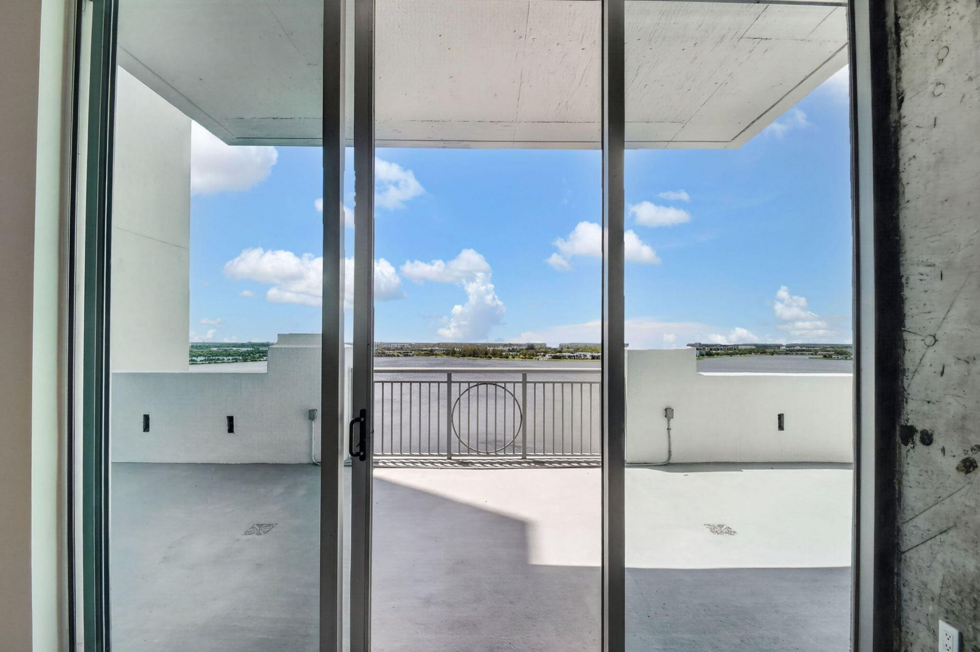 300 S Australian Avenue, Unit 1112, West Palm Beach, FL 33401 Photo