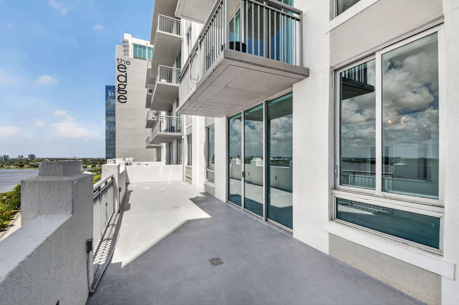 300 S Australian Avenue, Unit 1112, West Palm Beach, FL 33401 Photo