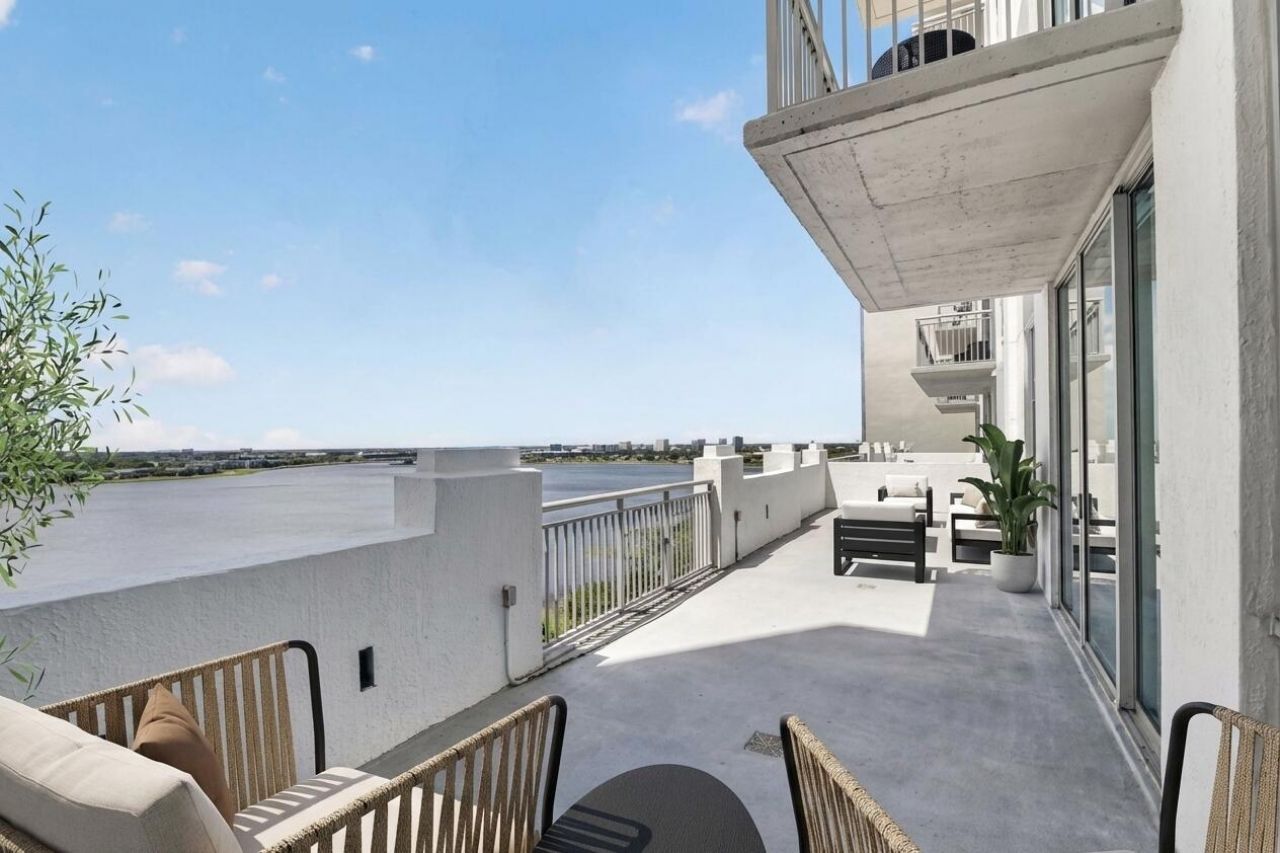 300 S Australian Avenue, Unit 1112, West Palm Beach, FL 33401 Photo