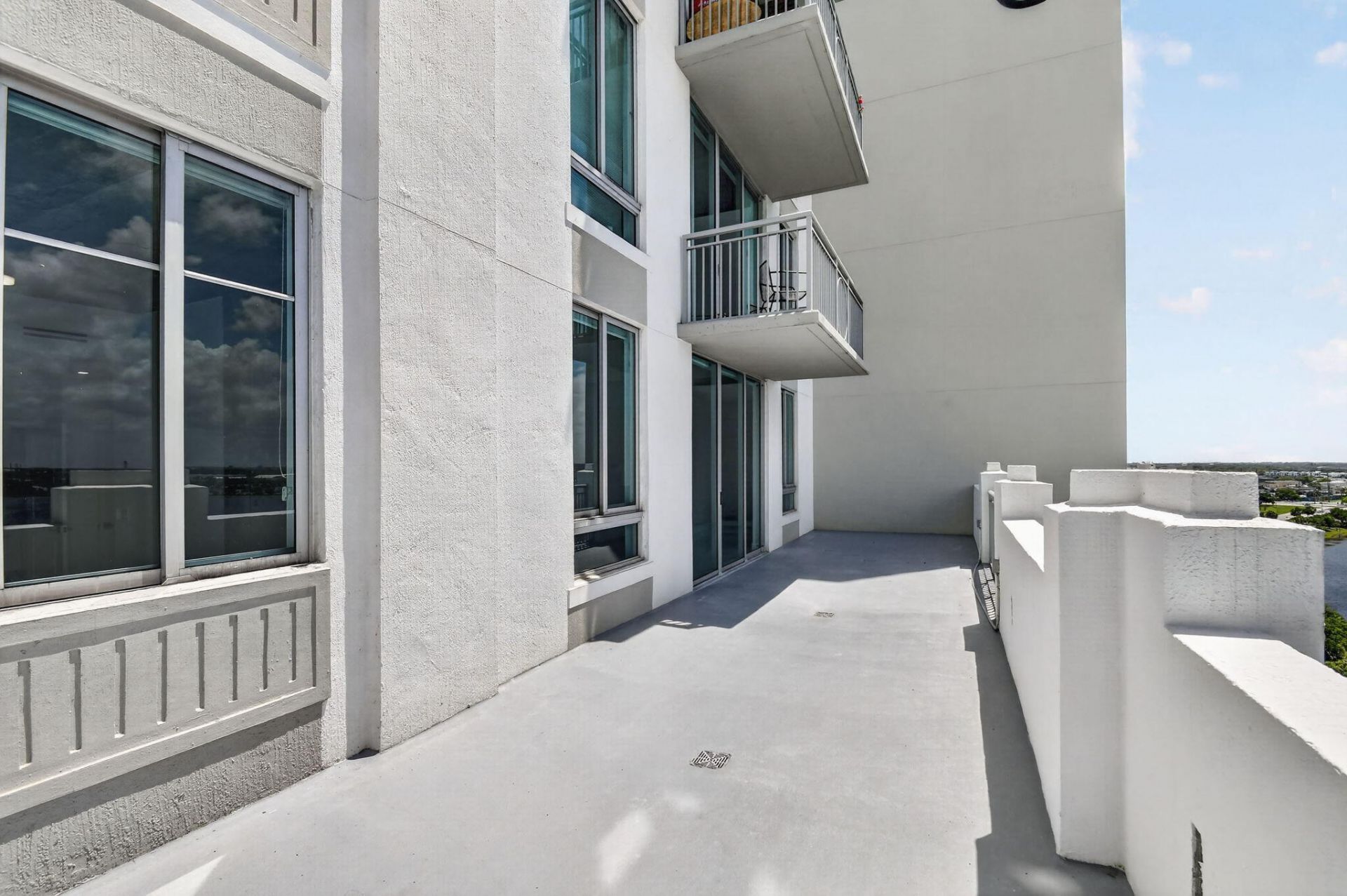 300 S Australian Avenue, Unit 1112, West Palm Beach, FL 33401 Photo