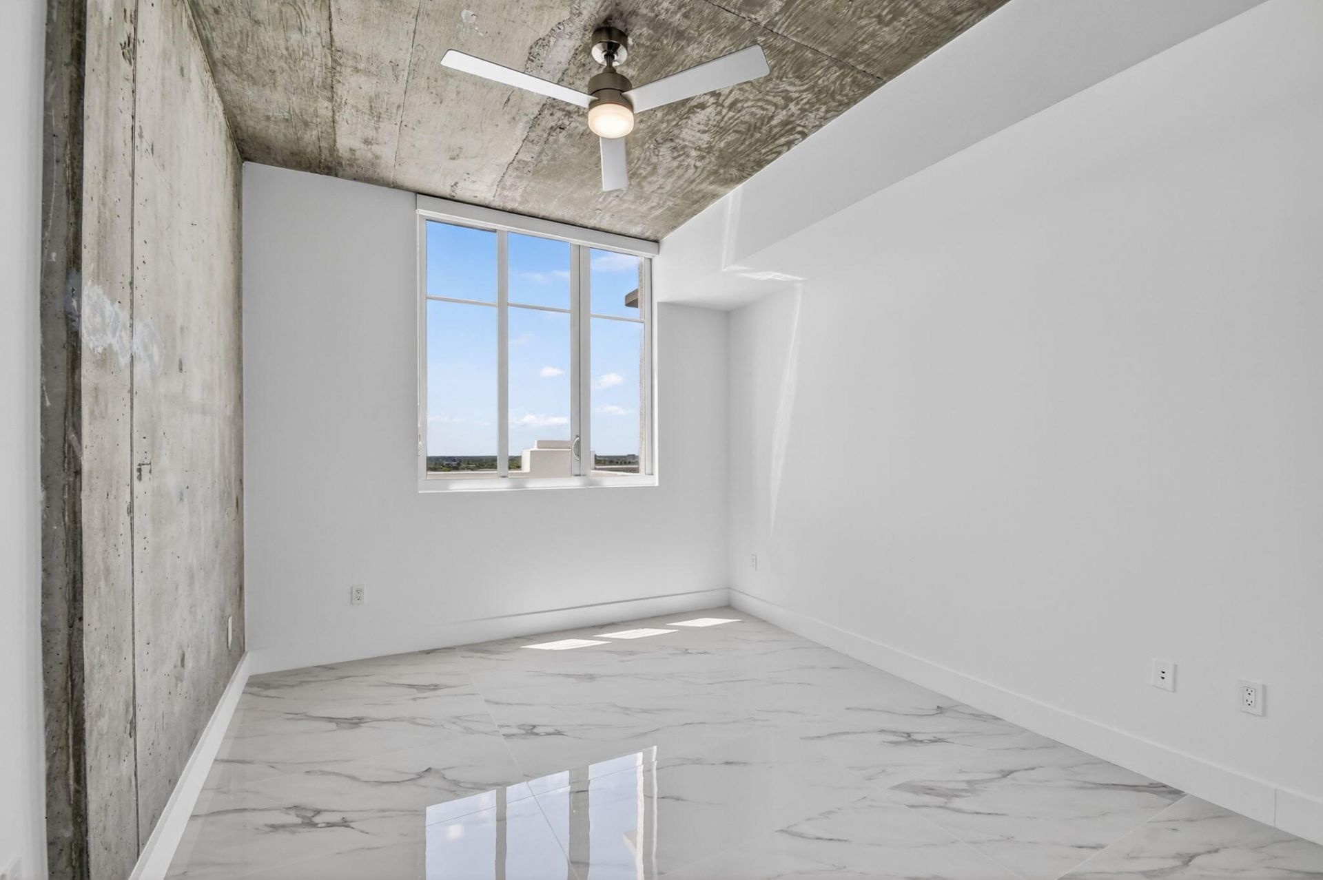 300 S Australian Avenue, Unit 1112, West Palm Beach, FL 33401 Photo