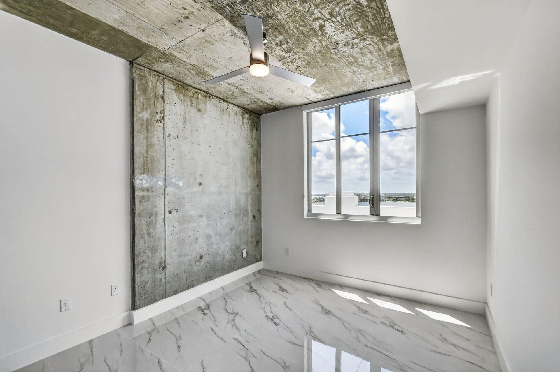 300 S Australian Avenue, Unit 1112, West Palm Beach, FL 33401 Photo