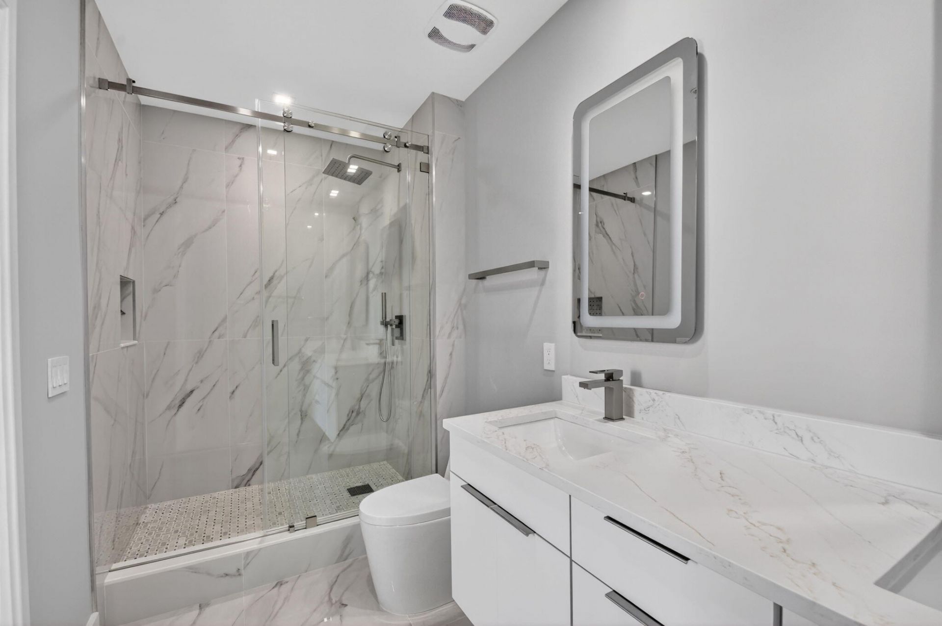 300 S Australian Avenue, Unit 1112, West Palm Beach, FL 33401 Photo