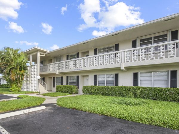 2501 Red Hibiscus Boulevard, Unit 201, Delray Beach, FL 33445
