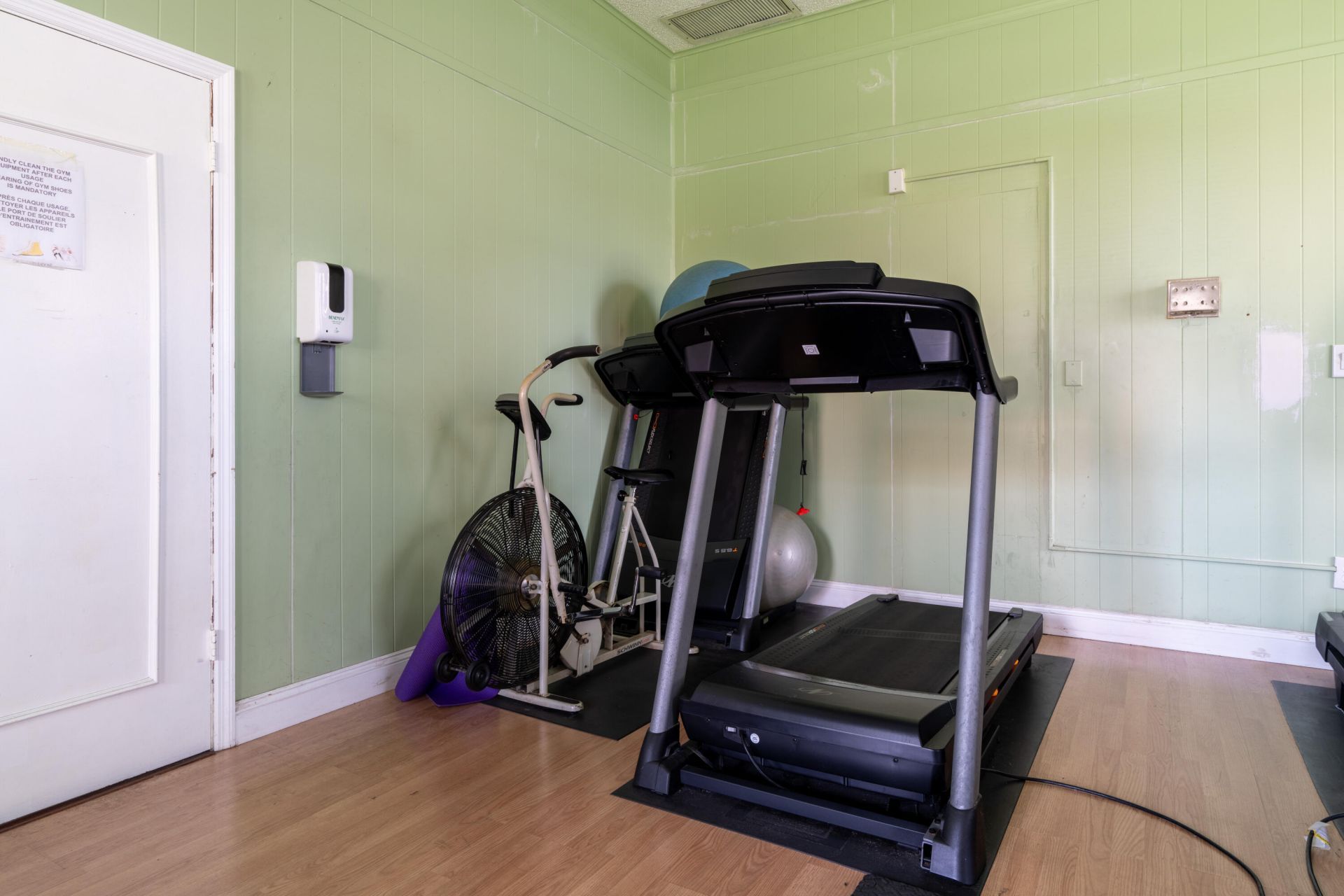 2801 Somerset Drive, Lauderdale Lakes, FL 33311 Photo