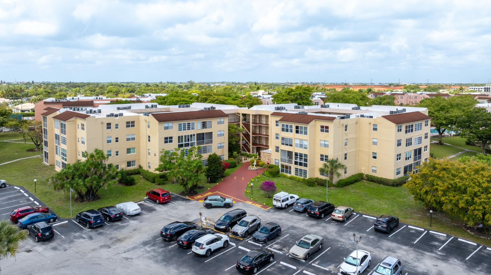 2801 Somerset Drive, Lauderdale Lakes, FL 33311 Photo