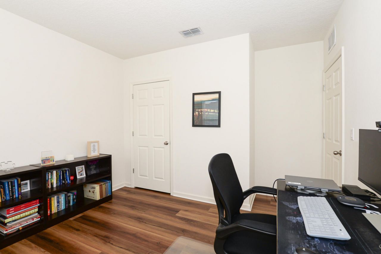 567 SW Paar Drive, Port Saint Lucie, FL 34953 Photo