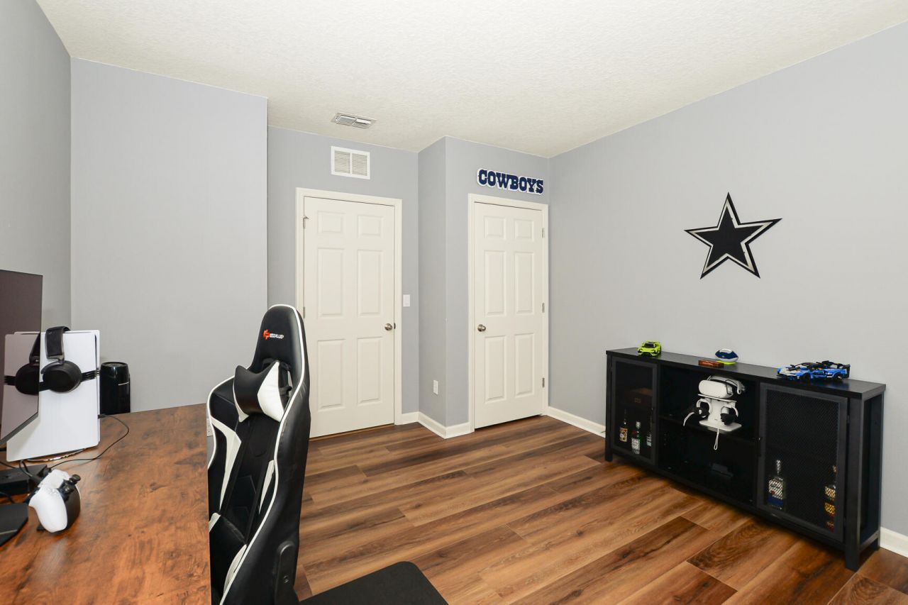 567 SW Paar Drive, Port Saint Lucie, FL 34953 Photo