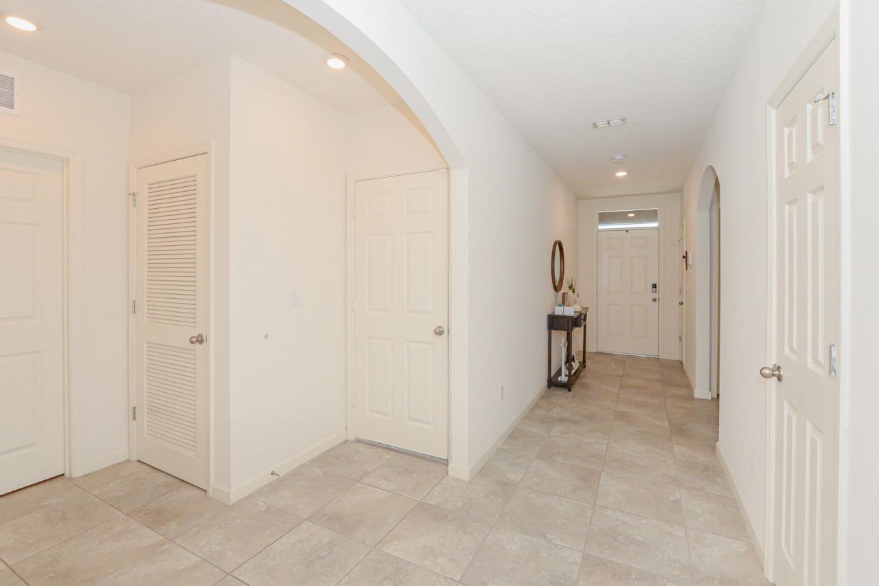 567 SW Paar Drive, Port Saint Lucie, FL 34953 Photo