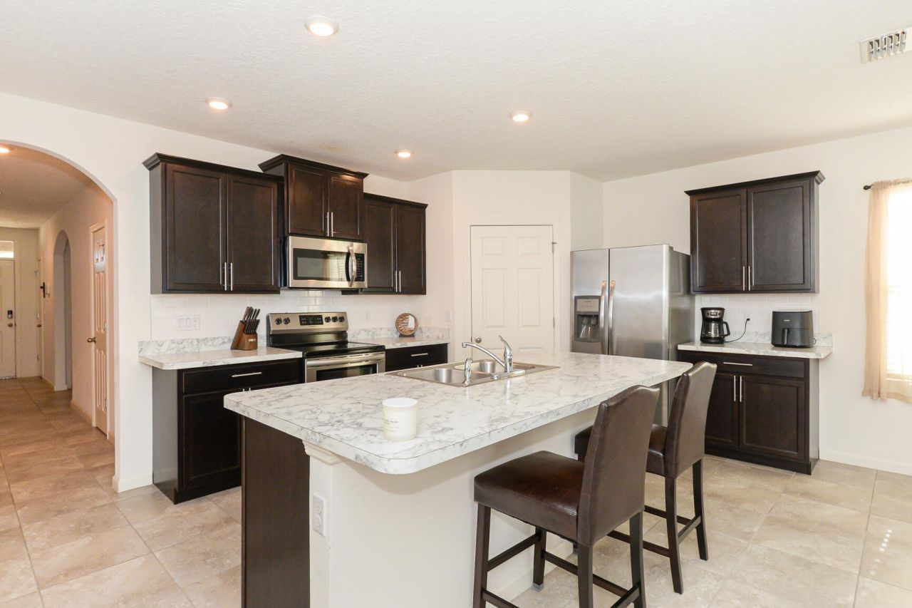 567 SW Paar Drive, Port Saint Lucie, FL 34953 Photo