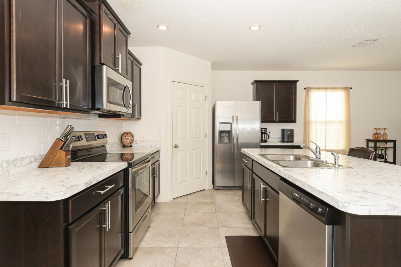 567 SW Paar Drive, Port Saint Lucie, FL 34953 Photo