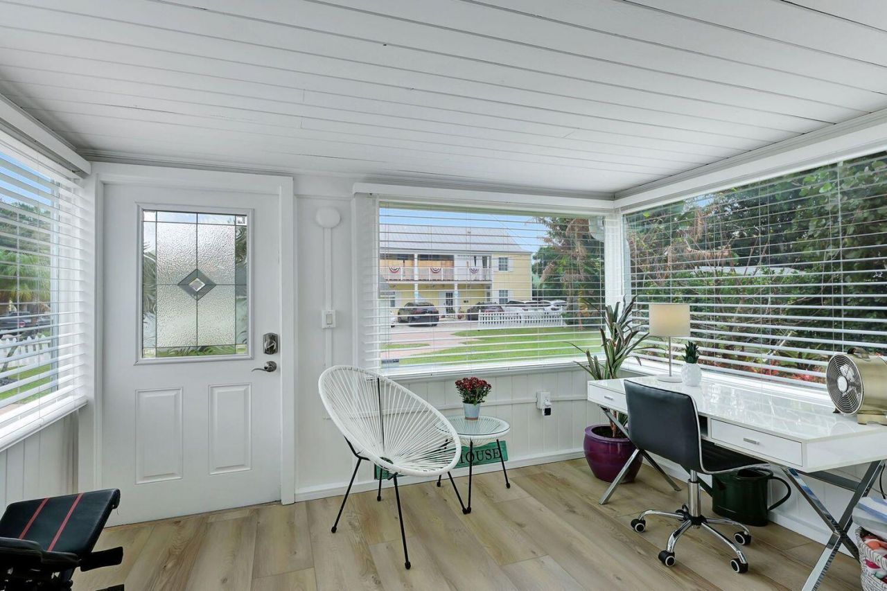 145 N Swinton Avenue, Delray Beach, FL 33444 Photo