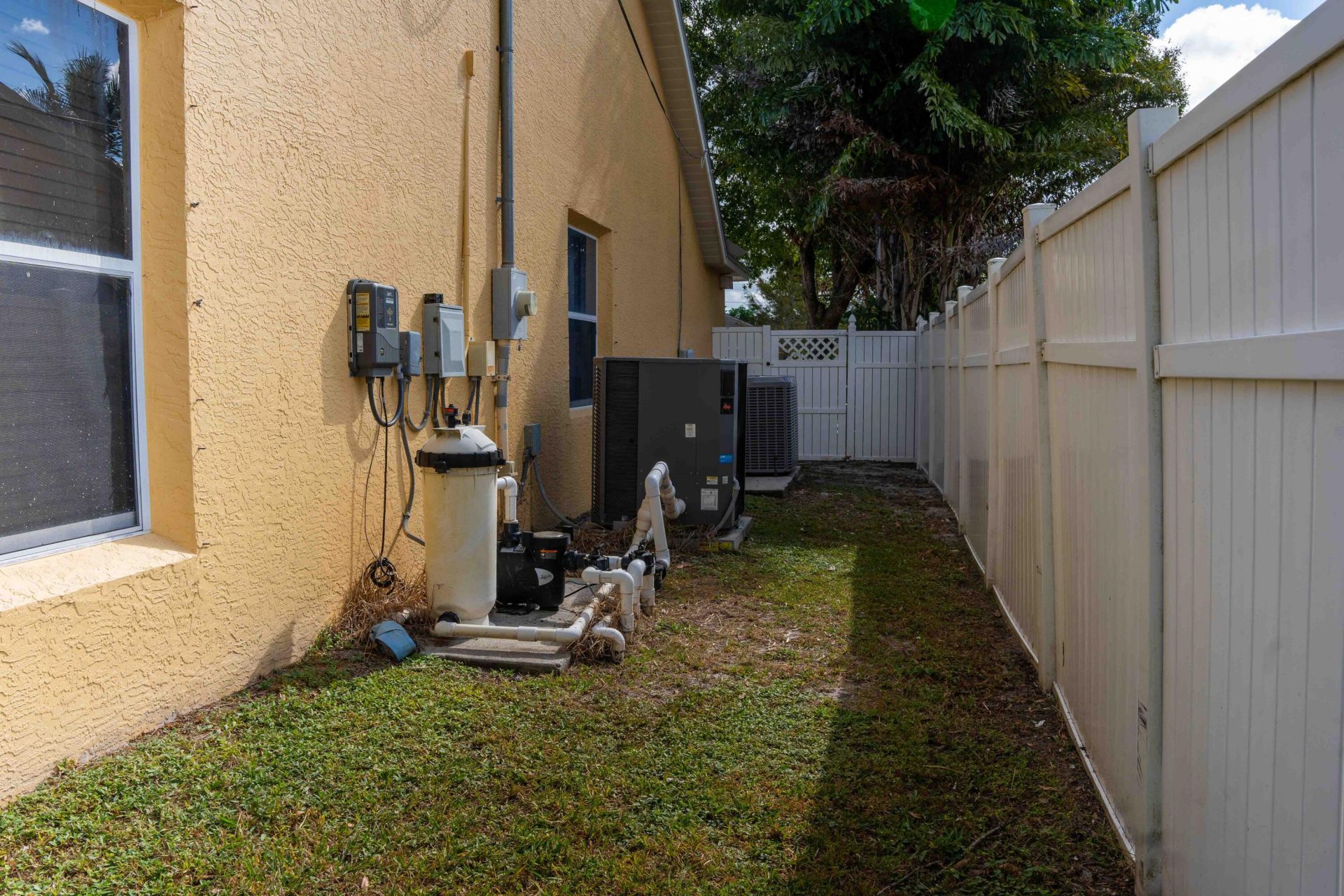 3502 SE Hyde Circle, Port Saint Lucie, FL 34984 Photo