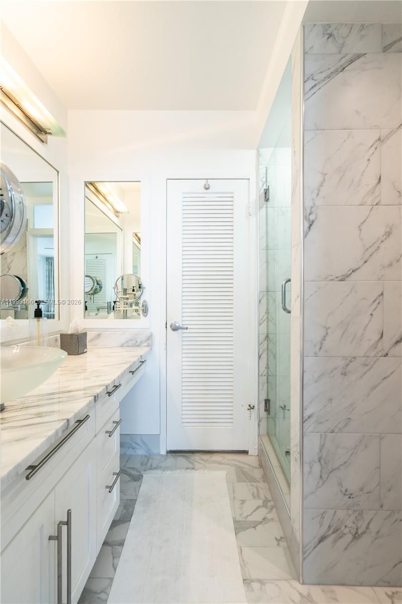 800 West Ave, Unit 946, Miami Beach, FL 33139 Photo