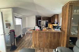 1212 Kingcrest Dr. photo 4